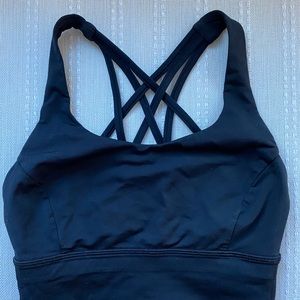 Lululemon sports bra (black) worn once